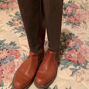 Like new Sebago tall Saranac boot.